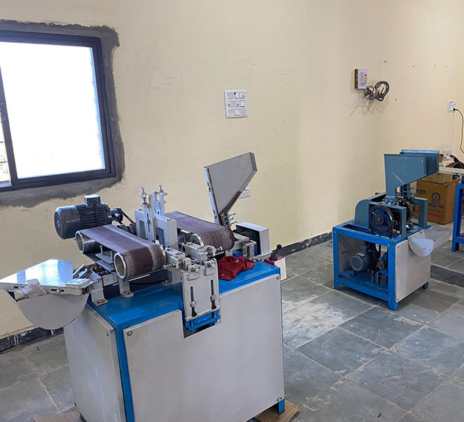Paper Polishing Machine